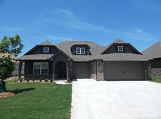 1549 E 137th Pl, Glenpool, OK 74033