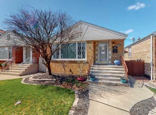 6006 S Meade Ave, Chicago, IL 60638