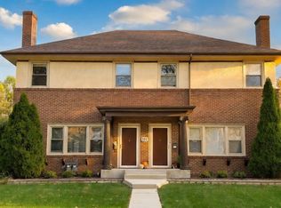 111 N Clara Pl, Elmhurst, IL 60126