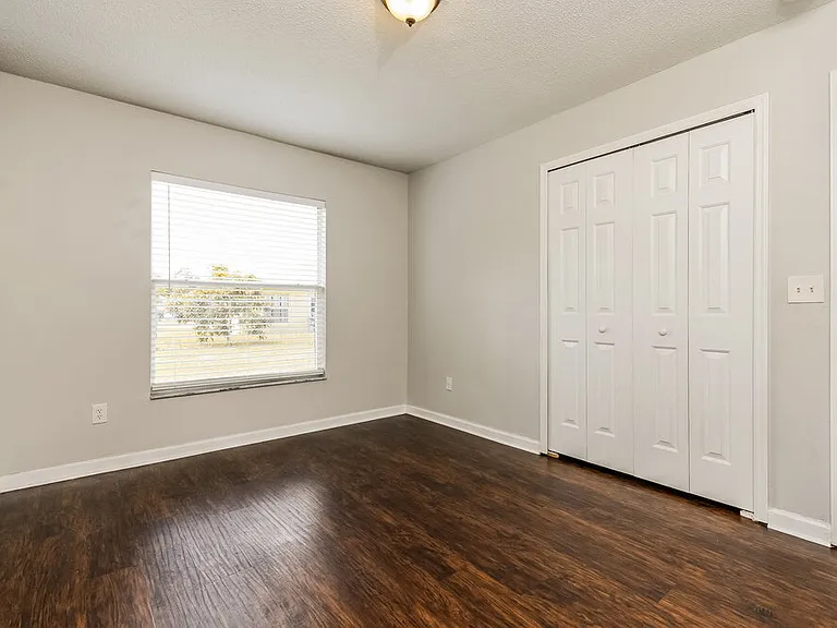 115 Pine Top Ln — Photo 13