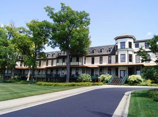 1 Park Ave UNIT 202, Winona Lake, IN 46590