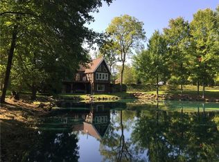 268 Jervis Rd, Grove City, PA 16127