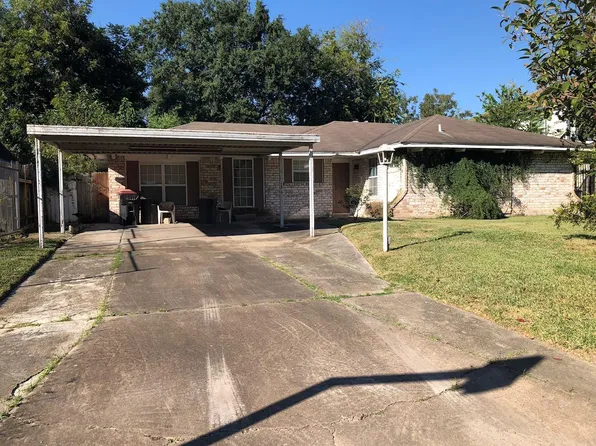 3511 Blue Meadow Ln, Houston, TX 77039