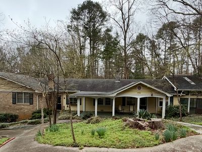 3782 Snapfinger Rd, Lithonia, GA, 30038