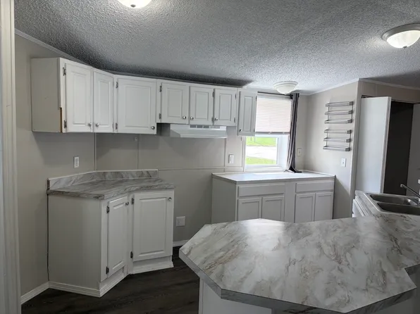 143 Robin Ln House 143, House Springs, MO 63051