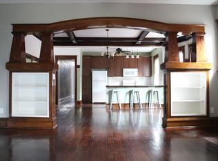 1208 S 7th St #B, Springfield, IL 62703