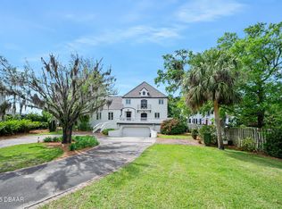 1616 S Peninsula Dr, Daytona Beach, FL 32118