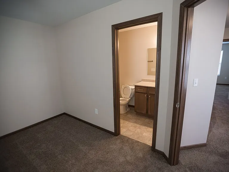 Hickory Hill Residences-Apartments — Photo 20