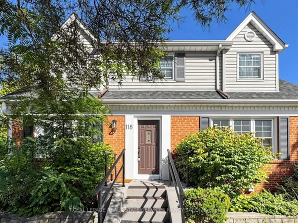 118 Anndale Dr, Toronto, ON M2N 2W8