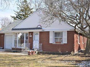 1131 Newcastle Ave, Westchester, IL 60154