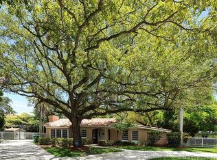 11801 SW 69th Ct, Pinecrest, FL 33156