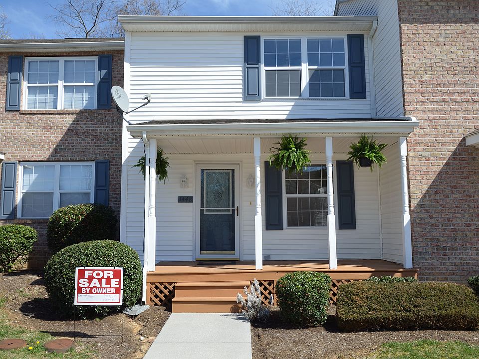 1st image of 1448 Scott St