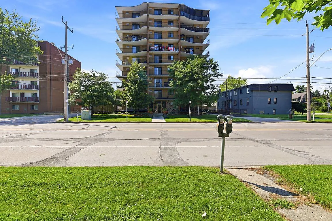 University Tower Apartments — Photo 1