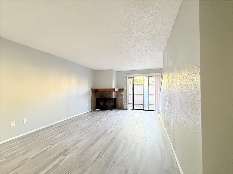 9461 Pagewood Ln #9461 — Photo 14