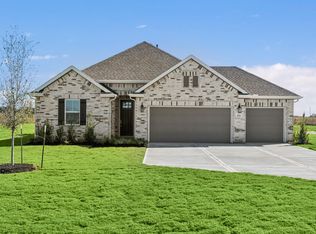 500 Cane Crossing Lake Dr, Sealy, TX 77474