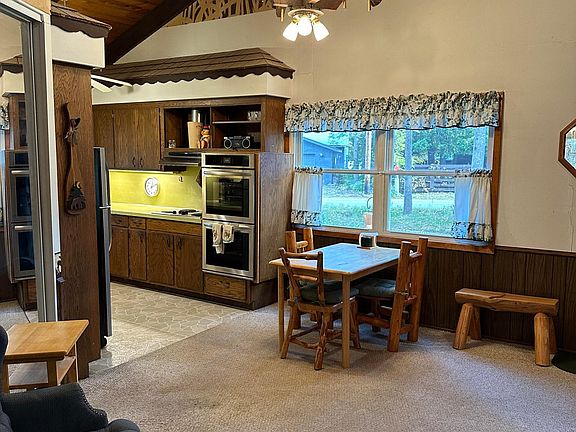 4th image of 6495 Birch Beach Dr NW