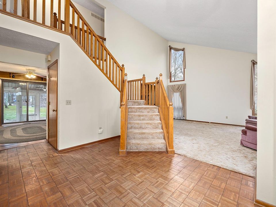 11651 Robson Rd, Grafton, OH 44044 Zillow
