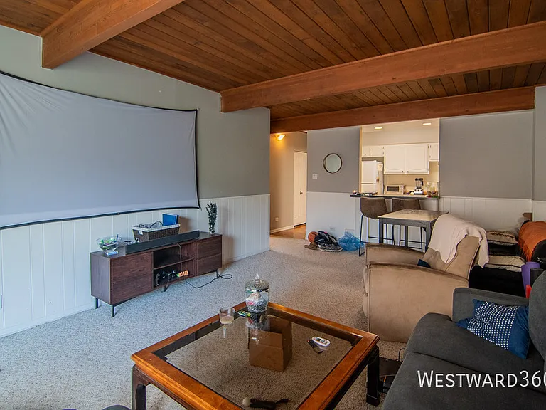 4334 N Clarendon Ave #309 — Photo 5