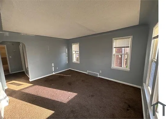 2 bed, 778 sqft, $1,000 — Photo 3