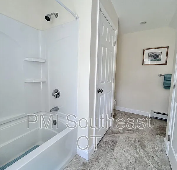 7 Lyme St #1-C — Photo 19