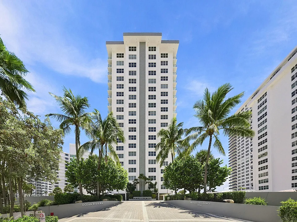 3550 Galt Ocean Dr #204