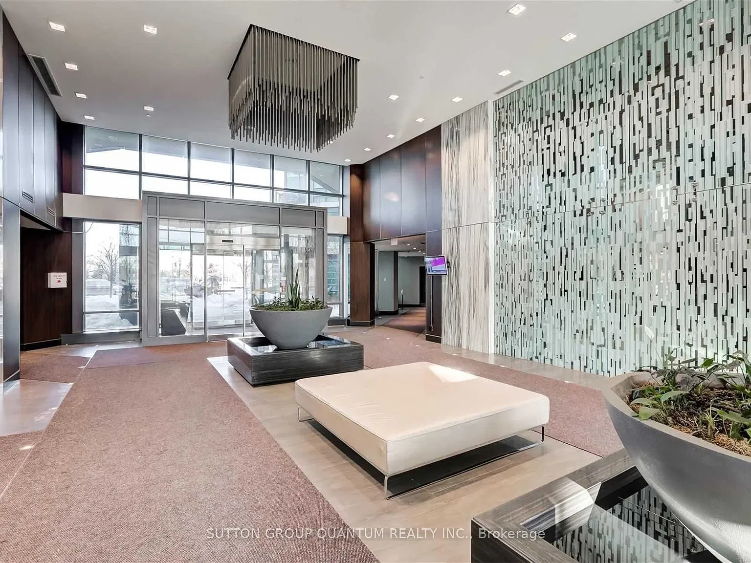 2 bed, $2,600 — Photo 3