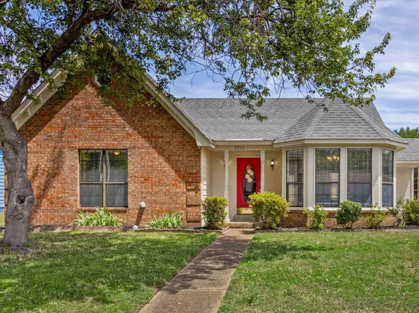 2716 Arbor Lane Dr, Memphis, TN 38133