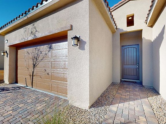 4th image of 10154 Milholm Ave