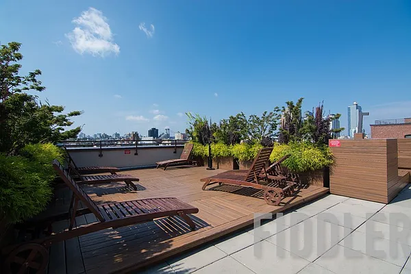 Rented by Fiddler Realty | media 22