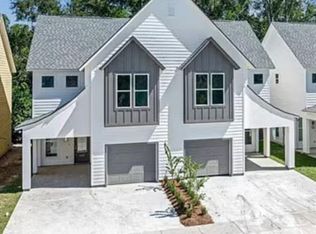 1119 Briar Gate Dr, Baton Rouge, LA 70820
