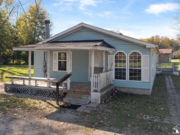 3761 Zink Rd, Carleton, MI 48117