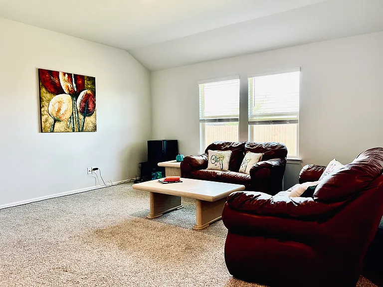 636 Mount Vista Ln — Photo 7