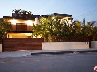 235 Entrada Dr, Santa Monica, CA 90402