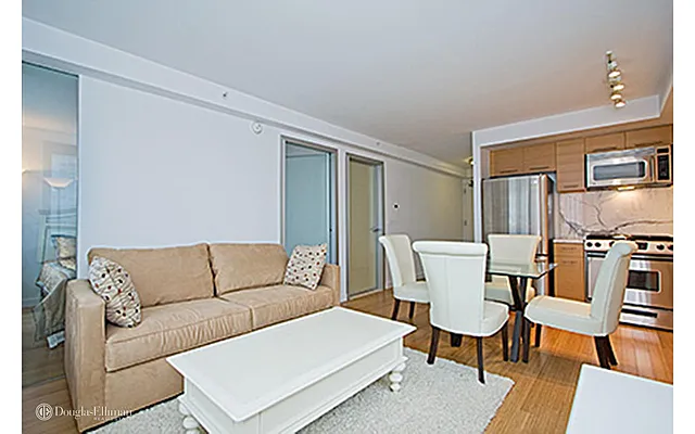 Rented by Douglas Elliman | media 4