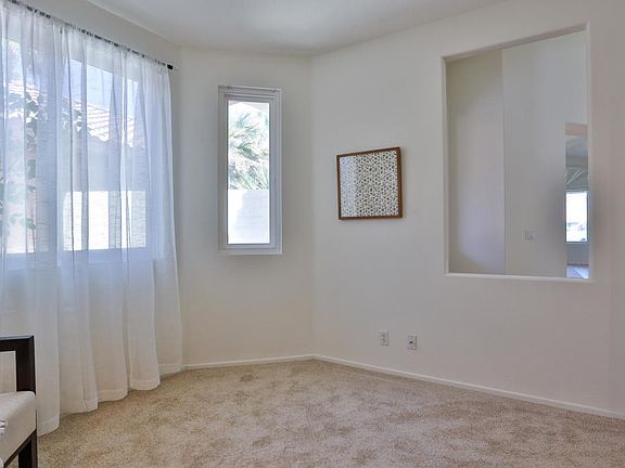 5th image of 42521 Saladin Dr