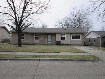 1st image of 2620 Emerald Dr