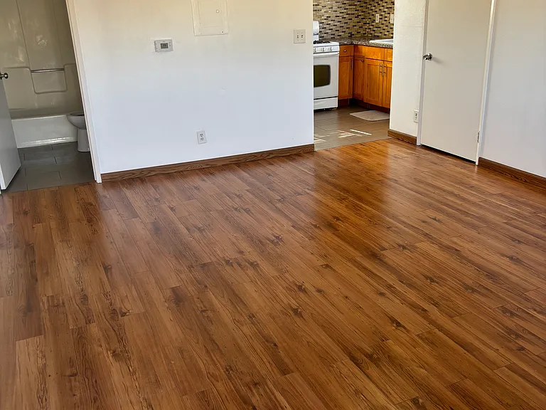 2240 Norwalk Ave #201 — Photo 4
