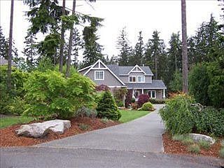 2nd image of 1563 Archway Ct