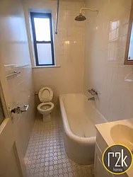 Rented by Realty 2000 Corp