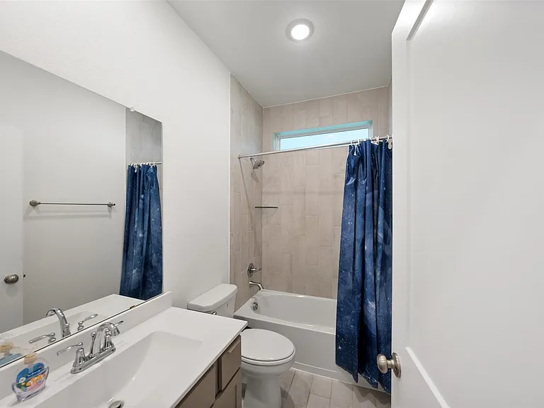 18814 River Overlook Ct — Photo 7