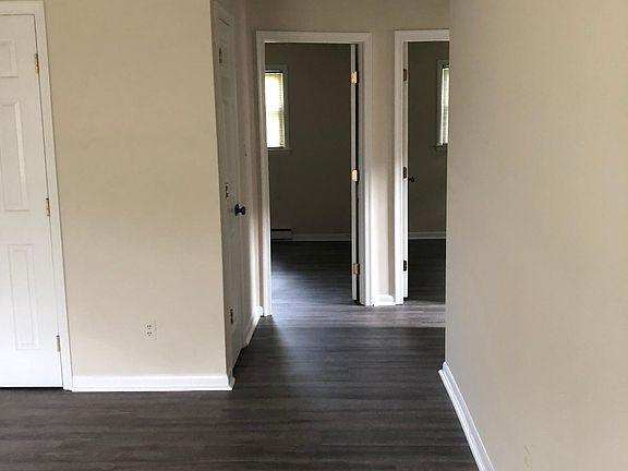 5th image of 2306 Elm St