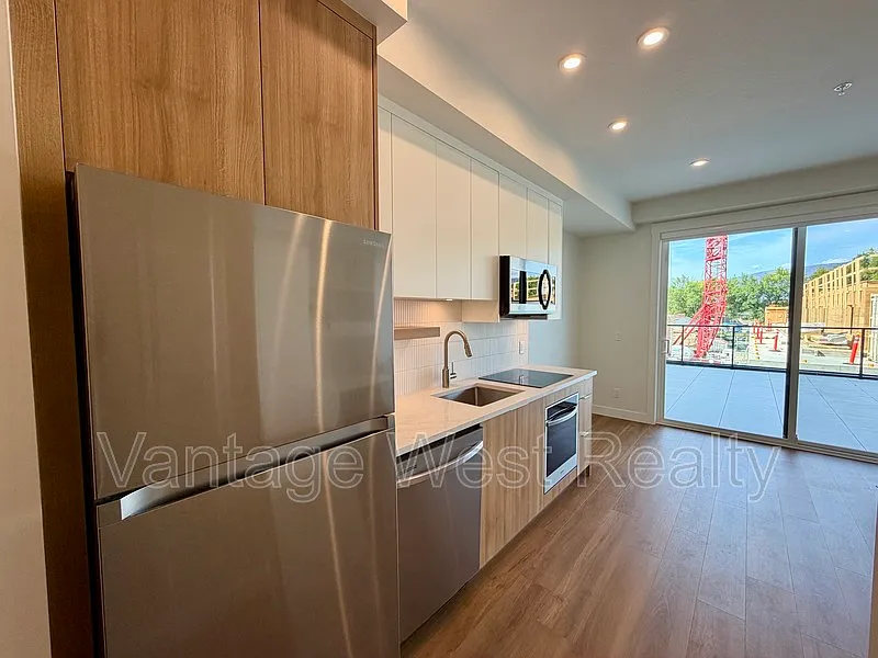 Studio, 1.0 bath, 314 sqft, $1,437 — Photo 2