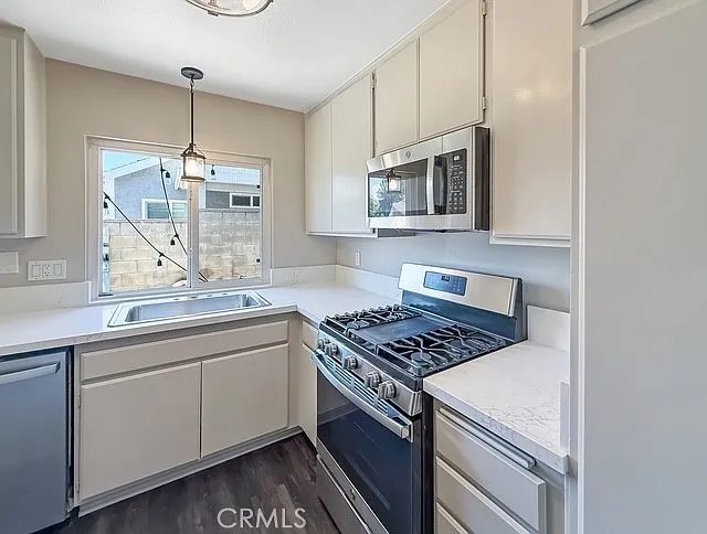 12472 Ironbark Dr — Photo 4
