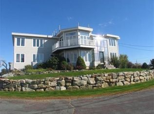 52 Skytop Rd, Ipswich, MA 01938