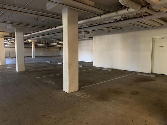 4th image of 801 S Winchester Blvd APT 1300