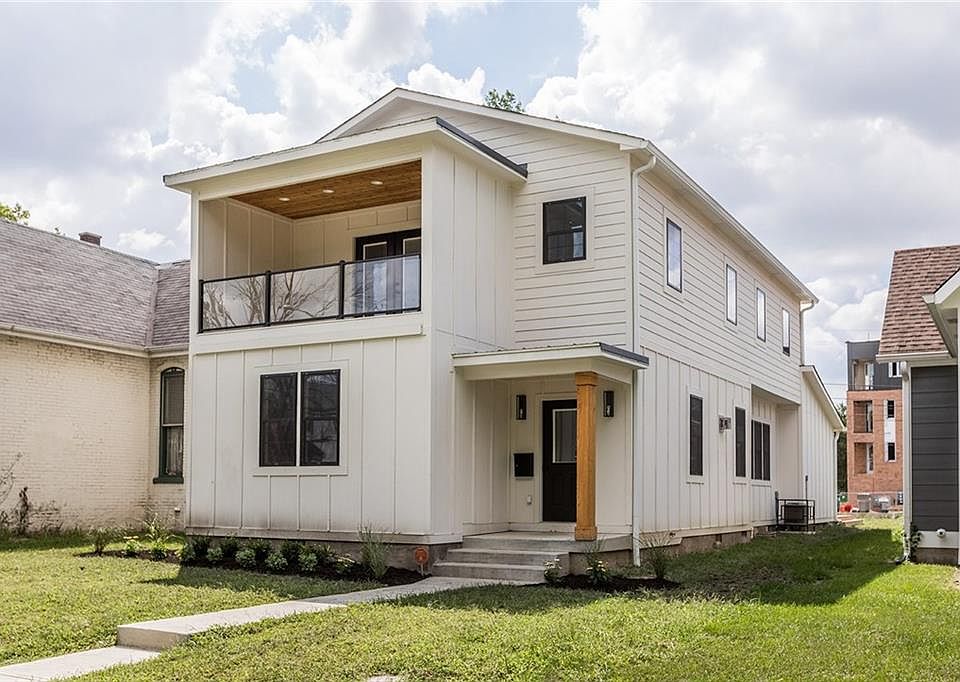 1st image of 1225 Woodlawn Ave