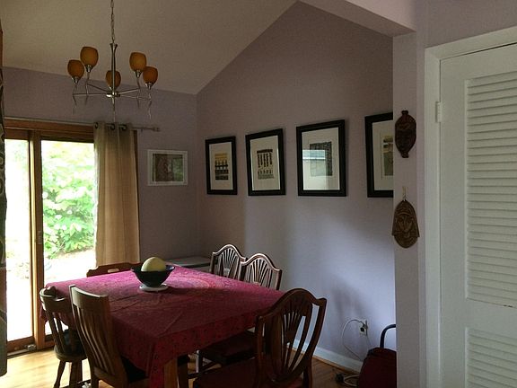 dining room (main level)