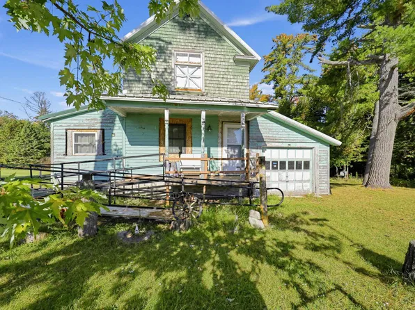 7062 Tannery Rd, Manistique, MI 49854