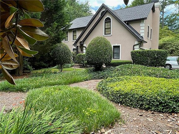 3rd image of 3582 W Hampton Dr NW
