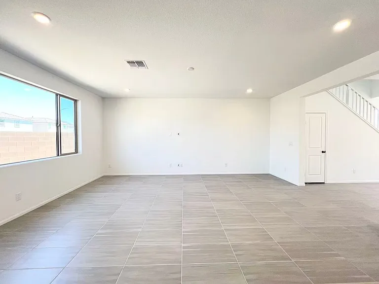 5892 Marigold Sunset Ct — Photo 10